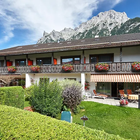 Hotel Franziska-3