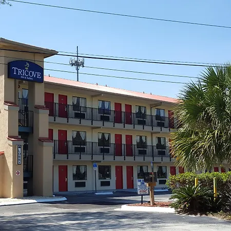 Tricove Inn & Suites-3