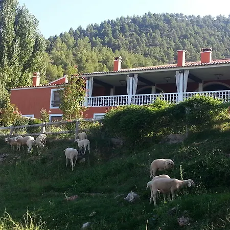 Hospedium Hotel Val De Pinares-2