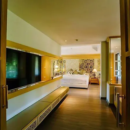 Moon Dragon Hotel-2