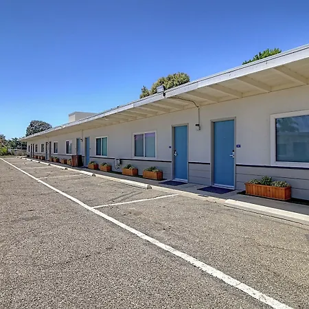 White Caps Motel-2