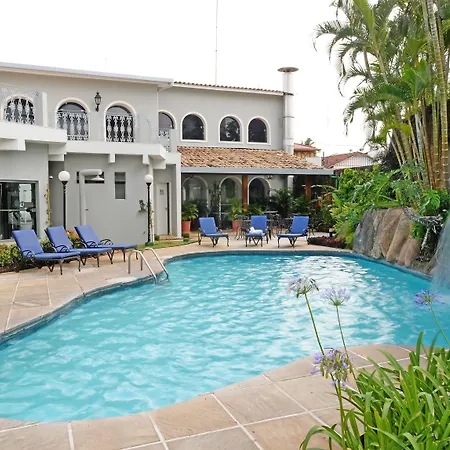 Hotel Colonial Plaza-2