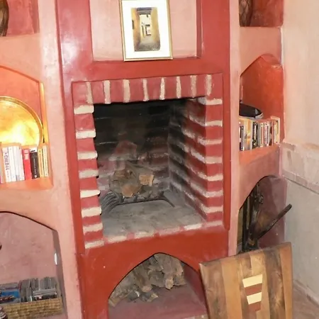Riad Le J-2