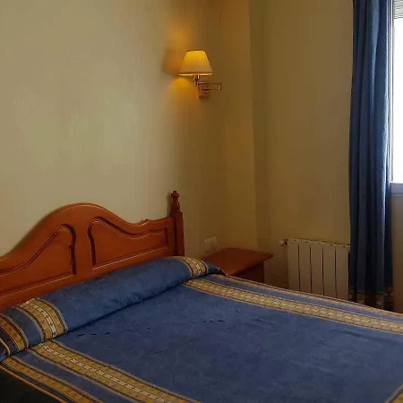Pension Bilbao-3