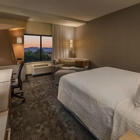 Courtyard By Marriott Reno Downtown/Riverfront-3
