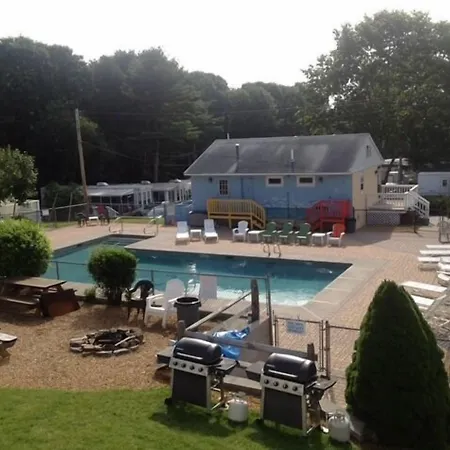 Drake'S Island Resort & Cottages-3