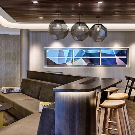 Springhill Suites By Marriott Cleveland Independence-3