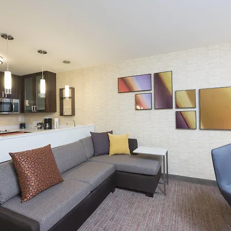 Residence Inn By Marriott Milwaukee West-2