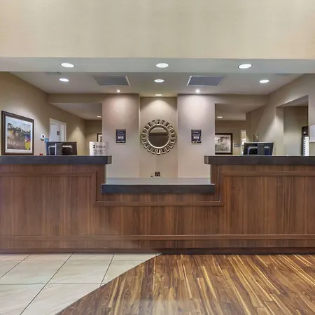 Best Western Plus Chandler Hotel & Suites-3