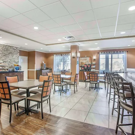 Best Western Plus Chandler Hotel & Suites-2