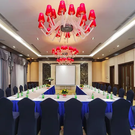 Central Palace Hotel-2