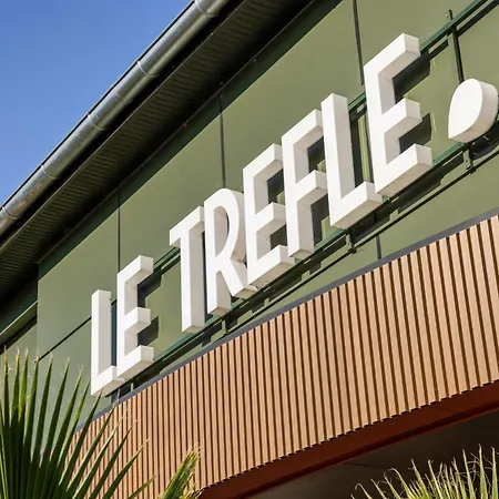 Le Trèfle-3
