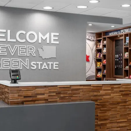 Hampton Inn & Suites Tacoma/Puyallup-2