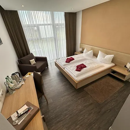 Reit- und Sporthotel Eibenstock-2