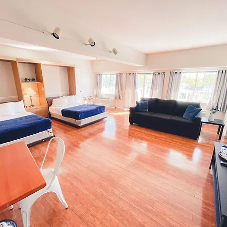 Riveredge Resort Hotel-2
