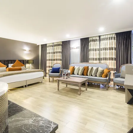 Nobel Hotel-2