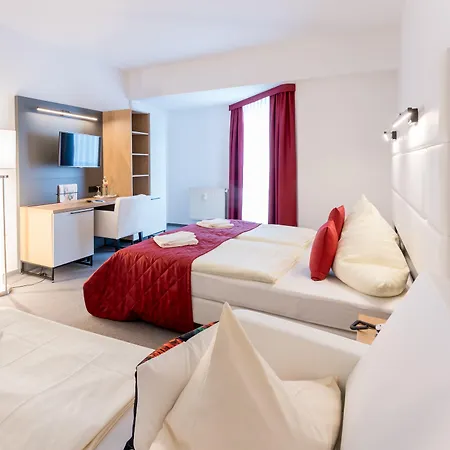 Hotel Stadtfeld-2