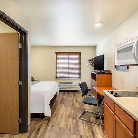 Econo Lodge Burlington I-70-3