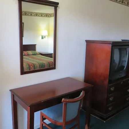 Capri Motel-3