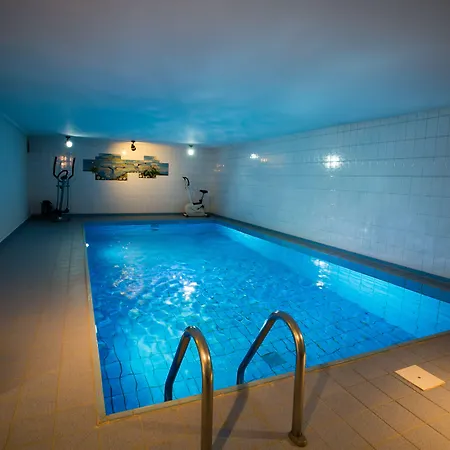 Hotel Am Sportpark-3