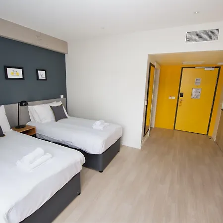 Staycity Aparthotels Lyon Rue Garibaldi-2