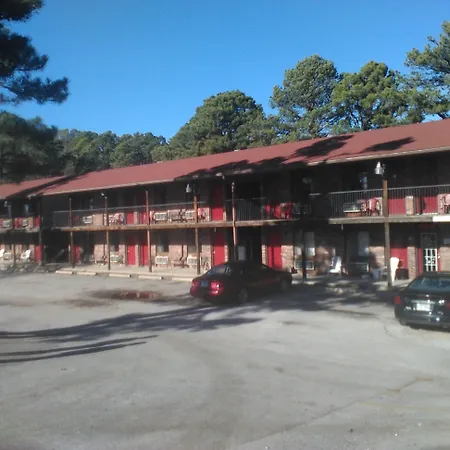 The Razorback Lodge-2
