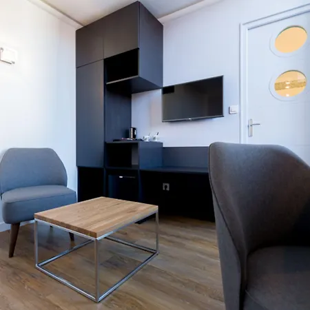 Hotel Regina Bordeaux Gare Saint-Jean-3