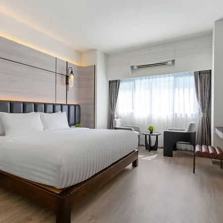 Panmanee Hotel-Newly Renovated-3