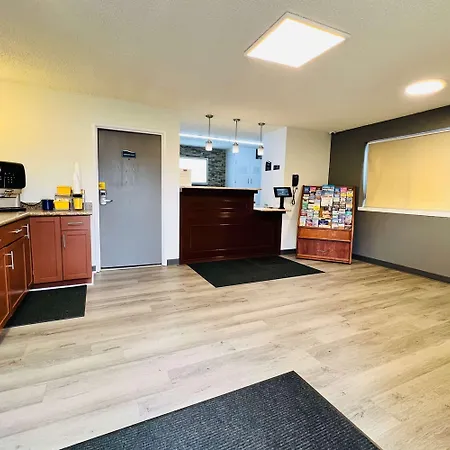 Super 8 By Wyndham Benton Harbor St Joseph-2