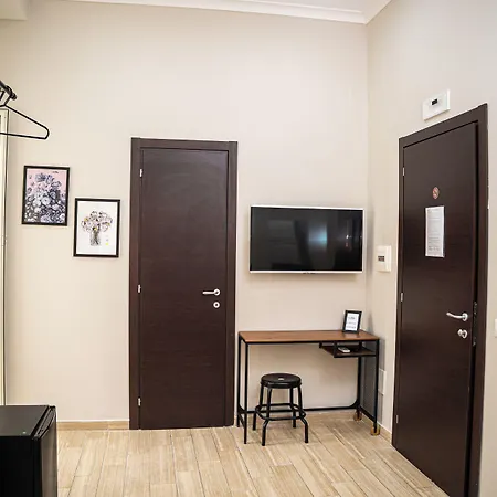 Napoli City Rooms-2
