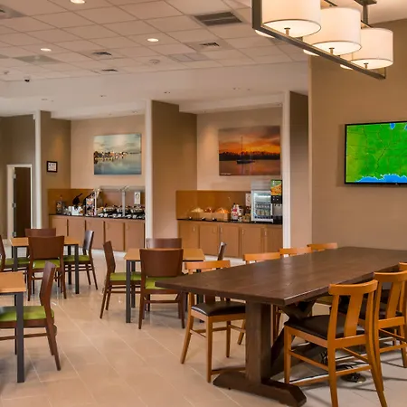 Fairfield Inn & Suites By Marriott Washington-3