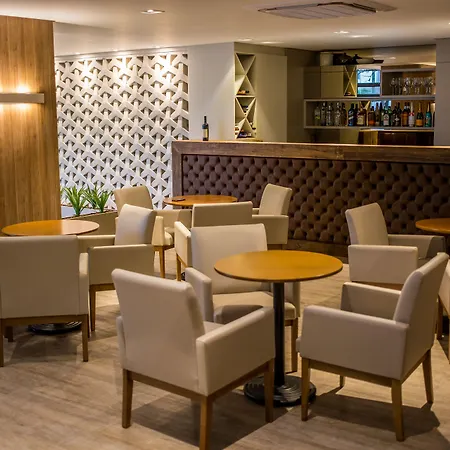 Tri Hotel Premium Criciuma-3