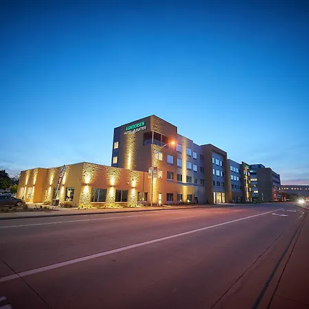 Gundersen Hotel & Suites-3