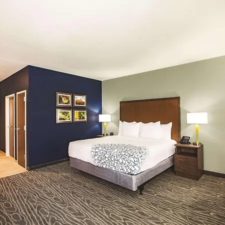 La Quinta By Wyndham Wichita Northeast-3