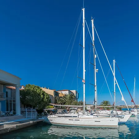 Port Alacati Hotel-3