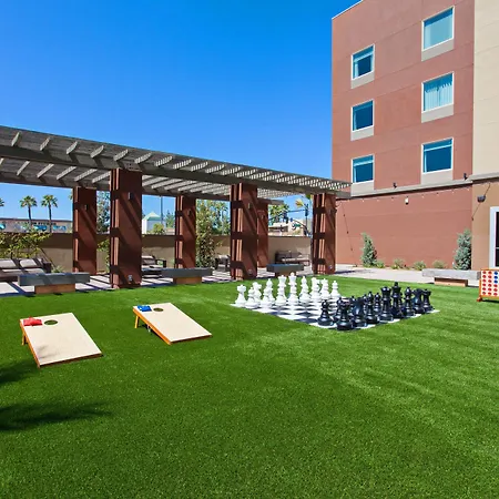 Courtyard By Marriott San Diego El Cajon-3