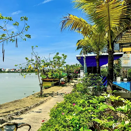Riverside White House Boutique Hotel-2