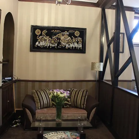 Greyfriars Lodge Canterbury-3