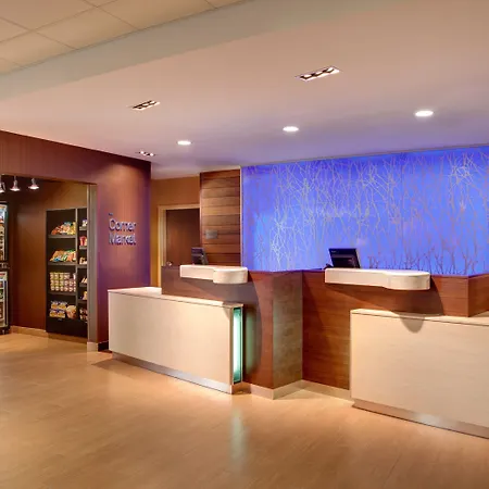 Fairfield Inn & Suites By Marriott Decorah-2