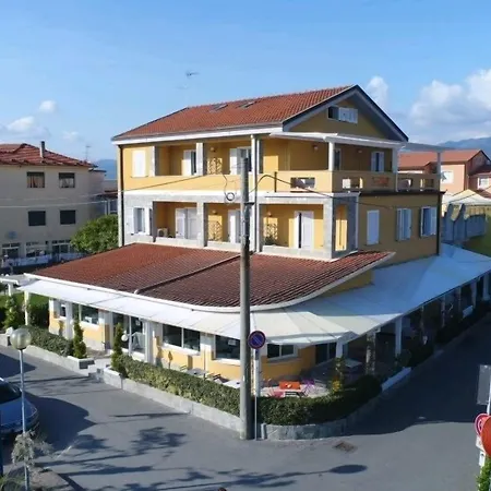 Maison Del Magra-3