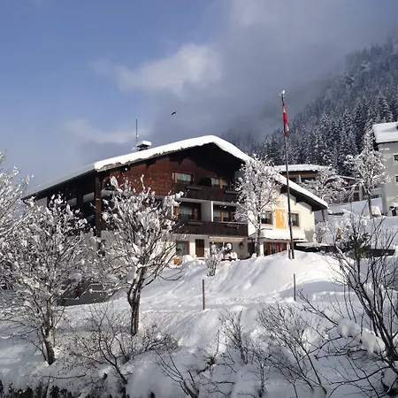 Gasthof-Pension Wulfenia-3