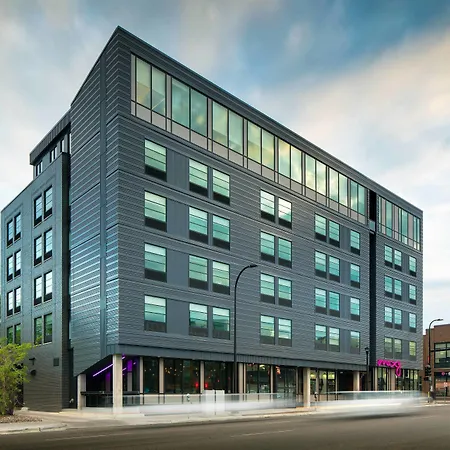 Moxy Minneapolis Uptown-3