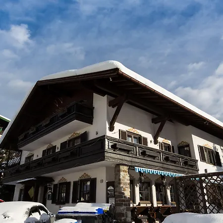 DEVA Hotel Kaiserblick-3