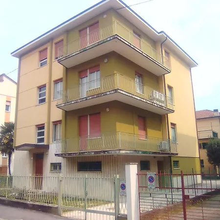 Gardenia Guest House-3