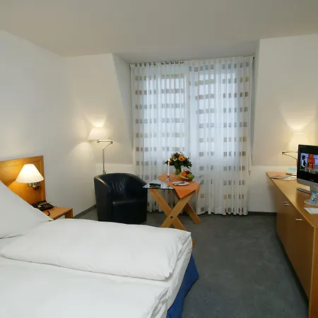 Stadthotel Oranienburg-3