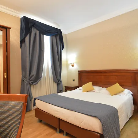 Hotel Montecarlo-2