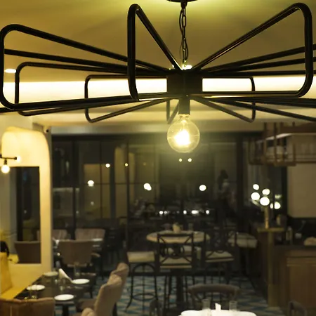 Hotel Harbour View Colaba-2