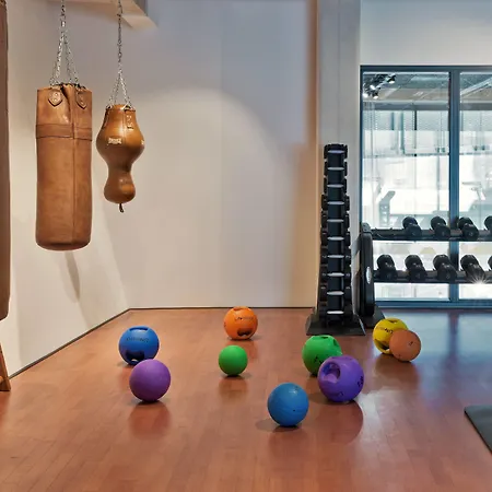 Moxy Amsterdam Houthavens-3