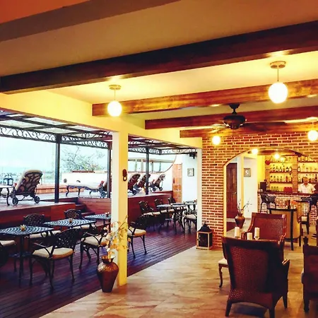 La Leyenda Boutique Hotel By Bunik-2