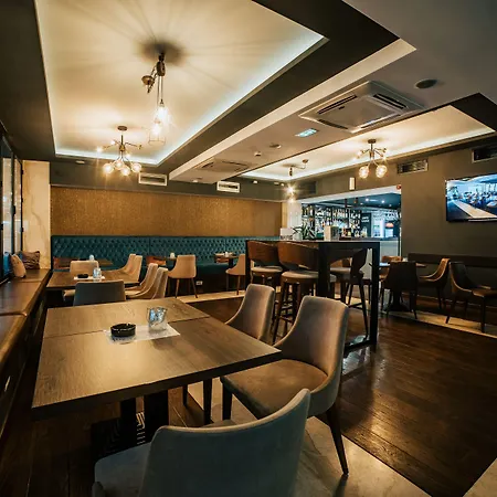 Mark Hotel-2